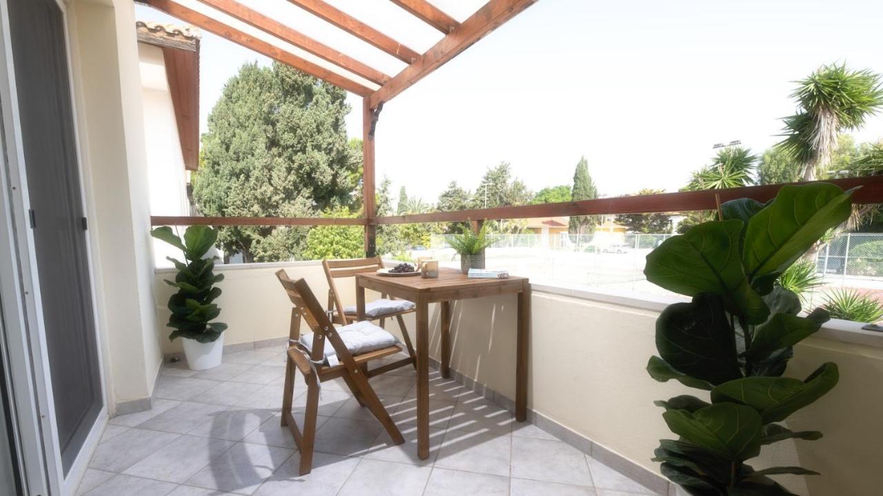 Beautiful Apartment In Harbour Paphos, Central & Close To Beach Eksteriør billede
